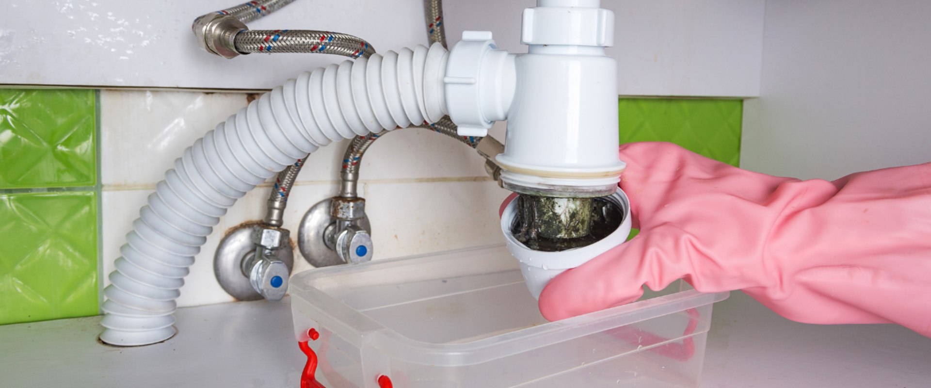 Recognizing the Signs Your Drains Need Cleaning